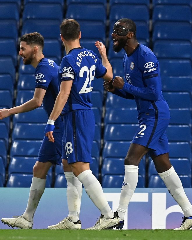 1996年的今天……维埃拉打进了他在阿森纳的首粒进球，剩下的故事就众所周知了